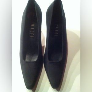 Amalfi Black Peau de Soie 3" Heels - 6.5M - New